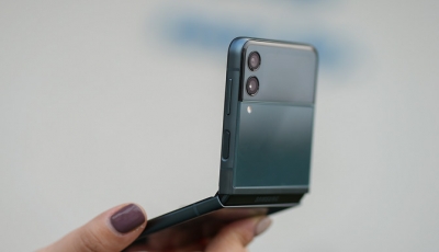 三星Galaxy Z Flip3 5G上手体验：不断进化的折叠屏手机